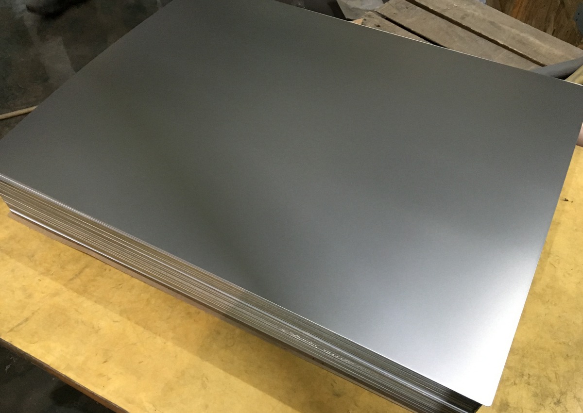 Алюминиевый лист 5.5х1800х3500 Д1А